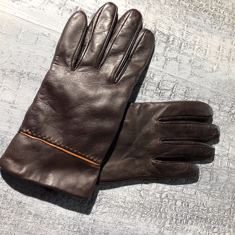 Gloves Women's Isotoner Leather Aris Mocha Brown Cognac trim Supple soft